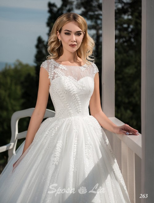 https://www.sposa-lia.com/images/stories/virtuemart/product/263       (2).jpg